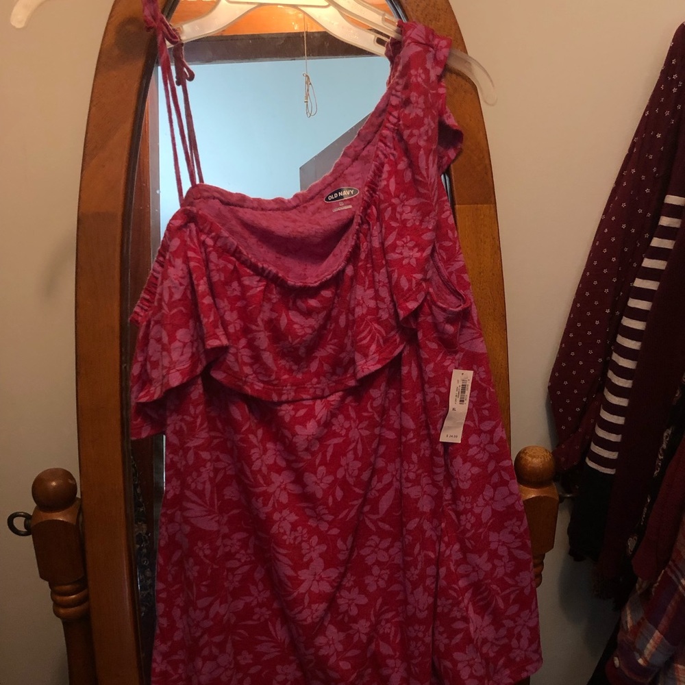 NWT Old Navy Top